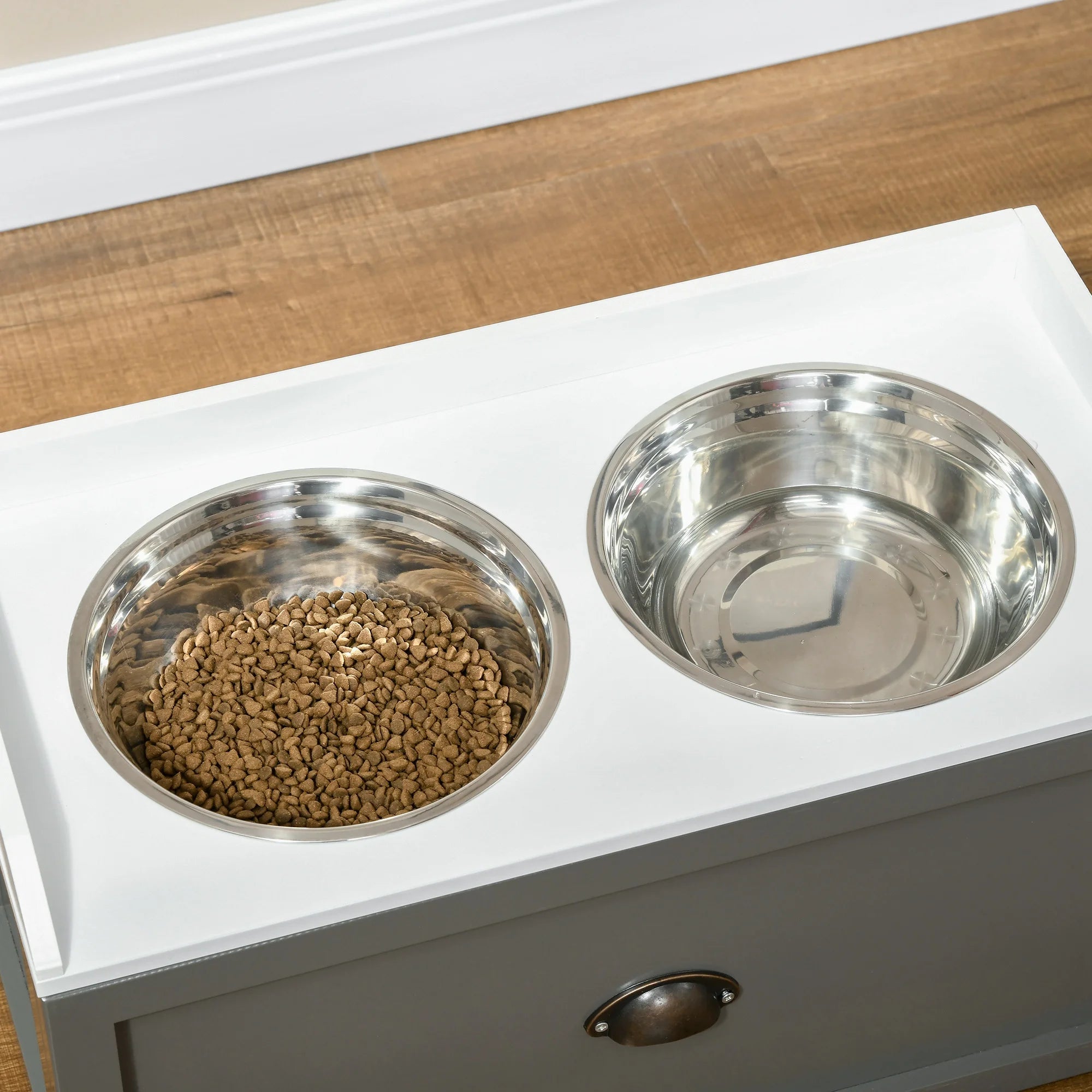 Support mobile pour gamelles de chien avec tiroir