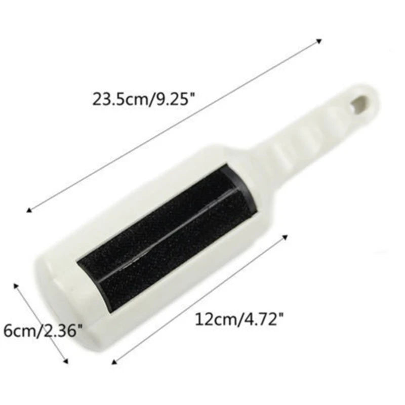 Brosse autonettoyante électrostatique pour vêtements